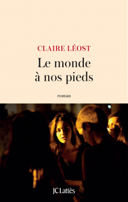 Couverture du livre pour Le monde à nos pieds