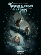 Couverture du livre pour Voyage au centre de la terre, de Jules Verne T01